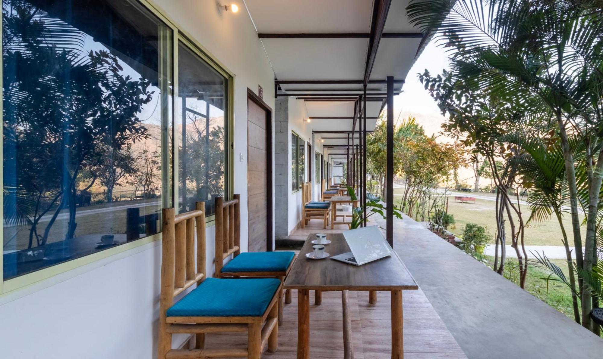 Itsy Hotels Paddler Zone With Bungee Jumping Shivpuri  Exterior photo